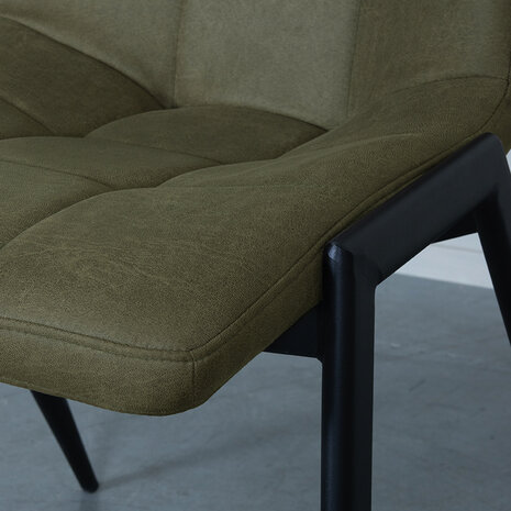 LABEL51 Eetkamerstoel Noor - Moss - Micro Suede - Zwart Metalen Frame