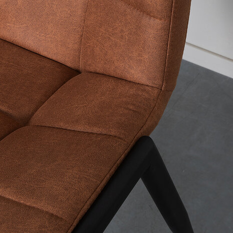 LABEL51 Eetkamerstoel Noor - Cognac - Micro Suede - Zwart Metalen Frame